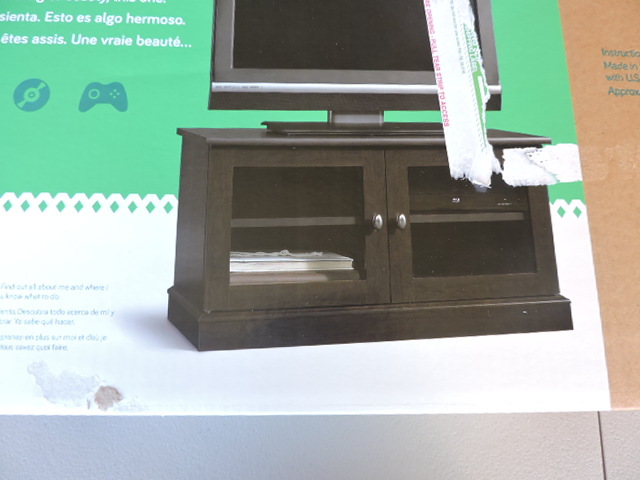 lot 1202 image: TV STAND