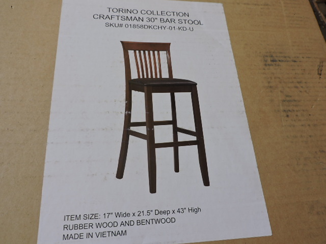 lot 1221 image: BAR STOOL
