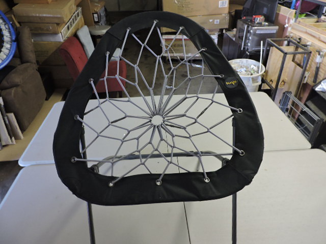 lot 1270 image: FOLDING CHAIR