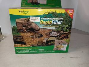 lot 1009 image: Tetra Decorative Terrarium ReptoFilter, Woodlands