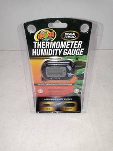 lot 1461 image: DIGITAL THERMOMETER HUMIDITY GAUGE