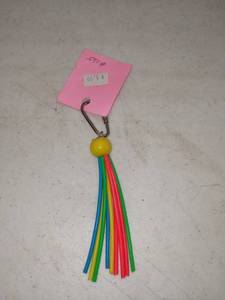 lot 1503 image: Bizzy Beaks Bird Cage Toy