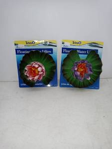 lot 1517 image: Lot Of 2 Floating Water Lilies For Aquarium Etc