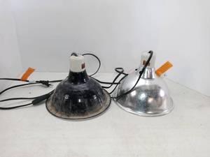 lot 1523 image: Lot Of 2 Reptile Enclosure Can Heating Lamps Tested And Working 1 Black 1 Silver Tested And Working
