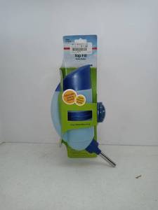 lot 1583 image: Super Pet Small Animal 16-Ounce Top Fill Water Bottle