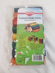 lot 2013 image: Central Super Pet Tropical Fiddle Sticks, Small