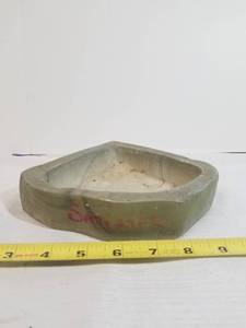 lot 2076 image: Kritterz Corner Bowl.