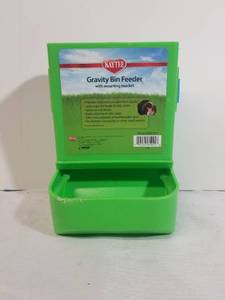 lot 2081 image: Kaytee Gravity Bin Feeder with Bracket, Used.