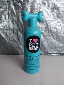 lot 3011 image: I Love Pet Head Puppy Fun Yummy Orange Puppy Tearless Shampoo