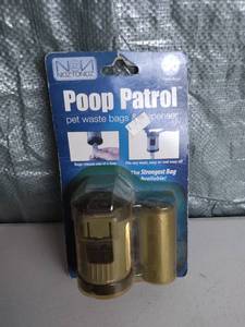 lot 3014 image: Noztonoz Poop Patrol Pet Waste Bags and Dispenser
