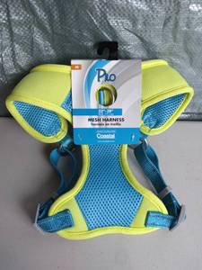 lot 3017 image: Pro Medium 22-28 Inches Bright Lime and Blue Mesh Harness
