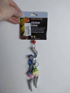 lot 3049 image: Prevue Pet Products Chime Time Bird Toy, MediumLarge Birds, Cyclone