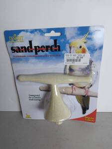lot 3082 image: JW Pet Company Insight Sand Perch T Perch Bird Large