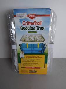 lot 3114 image: Kaytee CritterTrail Habitat Disposable Bedding Tray, 3 Count