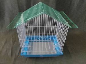 lot 4239 image: Small Metal Wire Bird Cage With Three Cage Doors And Plastic Base With Mess Tray For Easy Cleaning - Green Blue White
