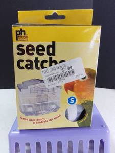 lot 5044 image: Preview Hendryx Seed Catcher Size Small