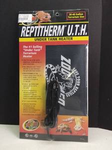 lot 5065 image: Zoo Med Reptitherm Under Tank Heater