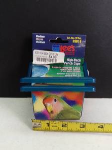 lot 5085 image: Lees High-Back Perch Cups 2 Pack Medium