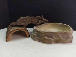 lot 5173 image: ExoTerra Faux Stone Water Bowl and 2 Wood Reptile Enclosures