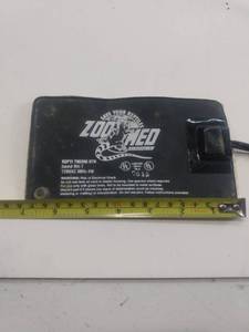 lot 5338 image: Zoo Med Reptitherm Mini Under Tank Heater