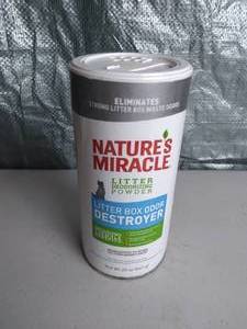 lot 3012 image: Natures Miracle Litter Deodorizing Powder Litter Box Odor Destroyer