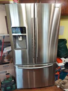 lot 3006 image: Samsung Stainless Steel Refrigerator - Some Dents in Front - Contents Not Included