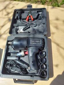 lot 3014 image: 12V Impact Wrench in Case