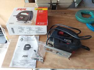 lot 3058 image: SKIL 3.2 Amp Single Speed Jig Saw