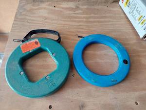 lot 3059 image: (2) Wire Pullers