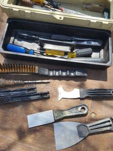 lot 3066 image: tool box with assorted tools