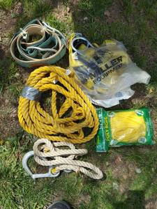 lot 3067 image: rope and harness