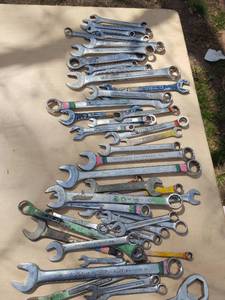 lot 3070 image: assorted end wrenches several Craftsman & S-k