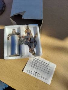 lot 3105 image: Paint Gun