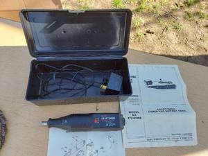 lot 3106 image: Craftsman Cordless Rotary Tool