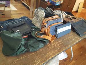 lot 3130 image: assorted bags