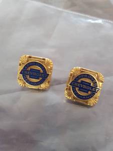 lot 3185 image: pair of cuff links