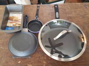 lot 3203 image: pans