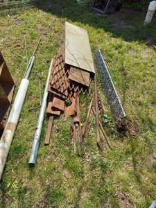 lot 3231 image: Pile Metal and Compressor that is Locked Up