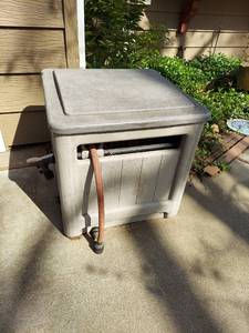 lot 3234 image: Hose Reel with Hose