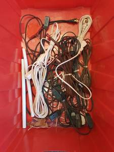 lot 3250 image: storage tote with extension cords