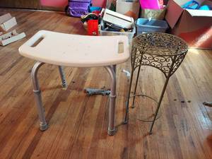 lot 3274 image: Bath Seat and Plant Stand