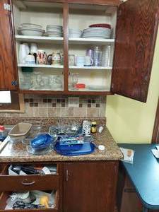 lot 3291 image: All Remaining in Kitchen Cabinets