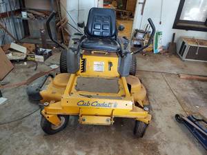 lot 6013 image: Cub Cadet ZTR Lawnmower - 50in Cut - Needs a Battery - Update, Put in a Loaner Battery (Not Included) and Started Right Up