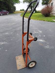 lot 6023 image: 2 wheel dolly