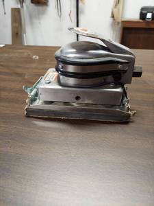 lot 6032 image: orbital jitterbug sander