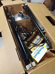 lot 6050 image: photo lighting kit
