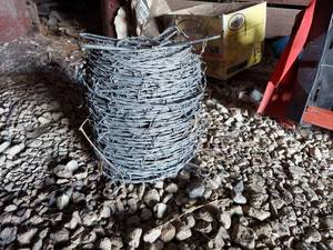 lot 6084 image: Roll Barbed Wire