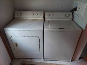 lot 6090 image: Whirlpool Washer and Electric Dryer