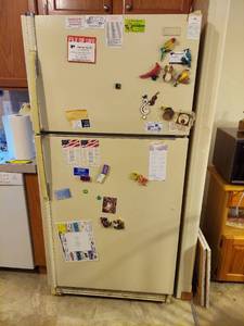 lot 6091 image: Maytag Refrigerator - Contents Not Included