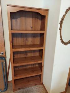 lot 6098 image: Bookshelf